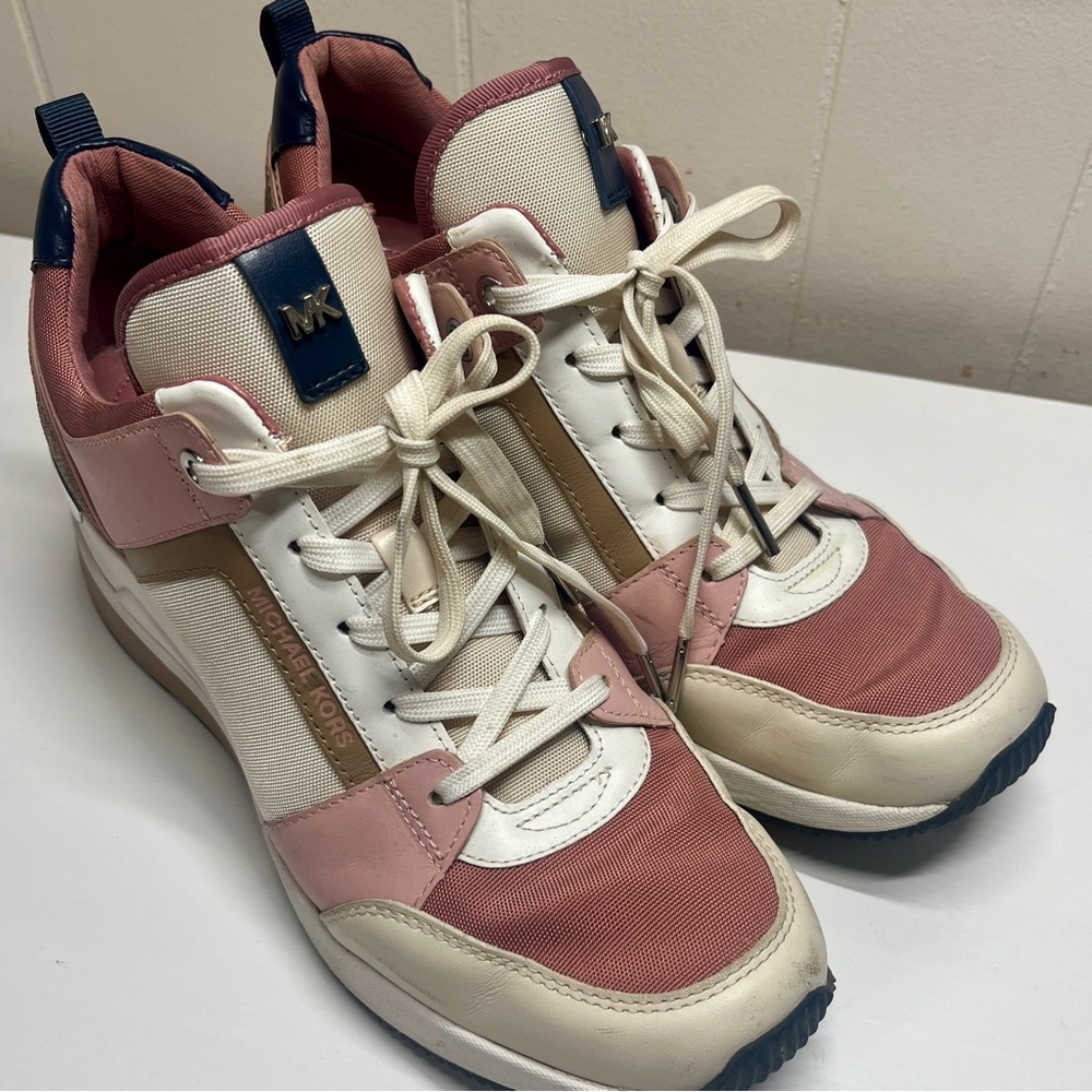 Sz 9 Michael Kors Pink Trainer